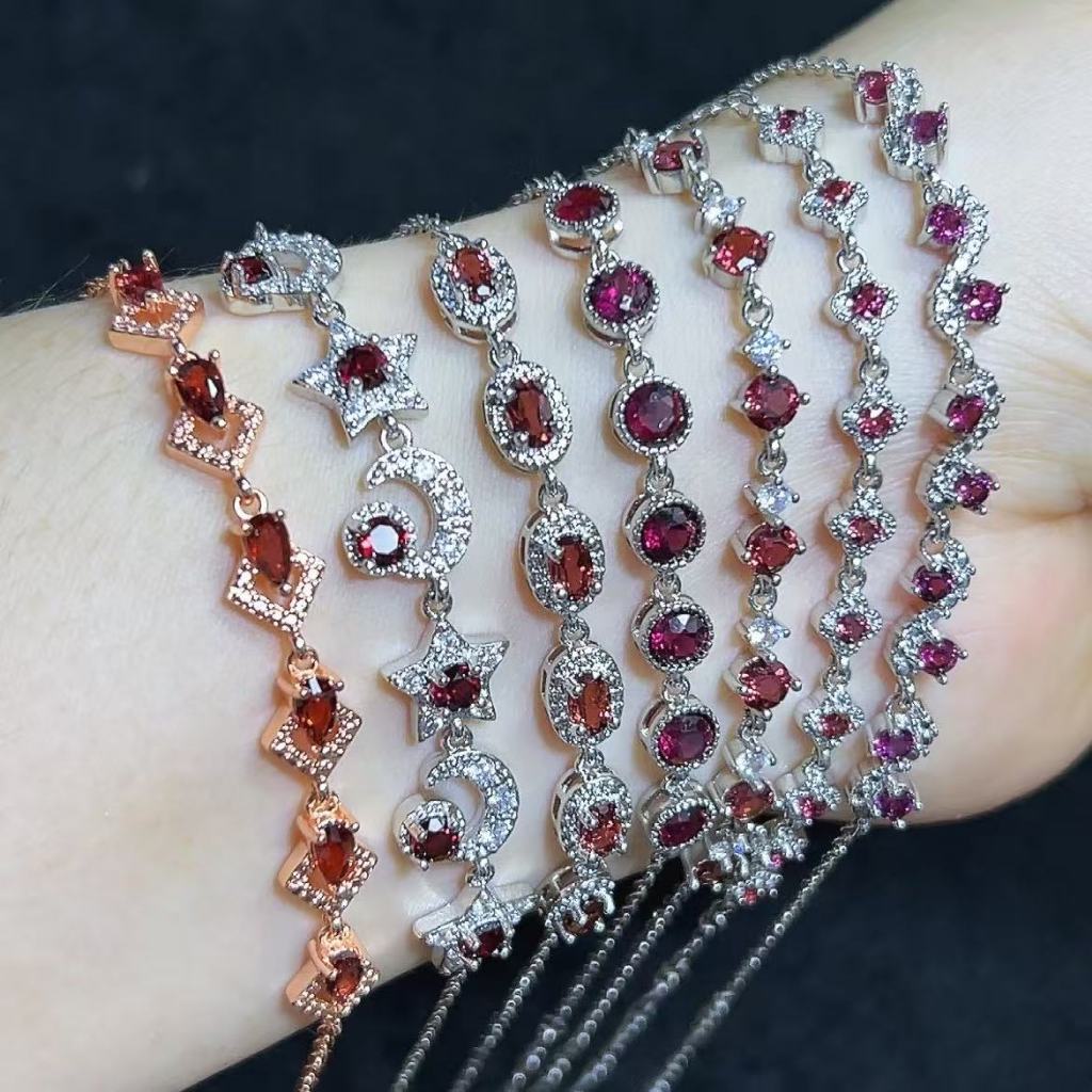 สร้อยข้อมือฝังคริสตัลโกเมนธรรมชาติ พร้อมความโปร่งใสและสไตล์ทันสมัยสำหรับผู้หญิง