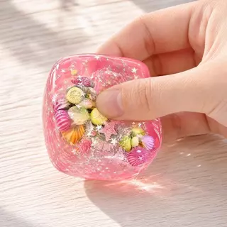 [ก้อนน้ำแข็งมหัศจรรย์] Ice CUBE Squishy ของเล่นโปร่งใส Soft ยืดหยุ่นเกล็ดหิมะความเครียด Ball Maltose Cube Squishy Calming Satisfaction สําหรับเด็กผู้ใหญ่