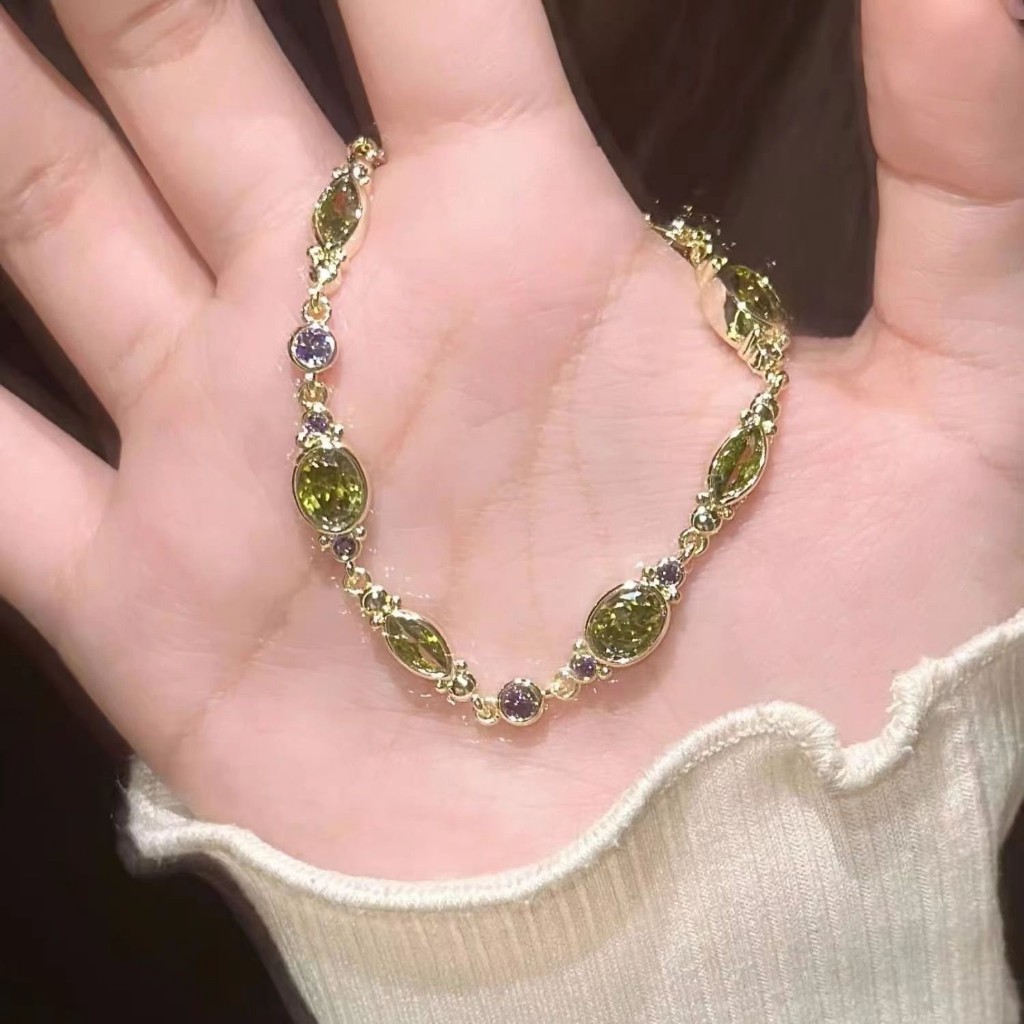 วินเทจหรูหราโบฮีเมียนมะกอกสีเขียวคริสตัลสร้อยข้อมือปรับกําไลข้อมือผู้หญิงเครื่องประดับพรรคของขวัญอุปกรณ์