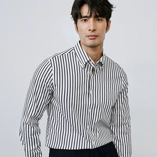 เสื้อเชิ้ตแขนยาวผู้ชาย ลายทางแนวตั้ง ผ้าหล่นไม่ยับ ใส่ทำงานลำลองได้ มี 3 สีให้เลือก