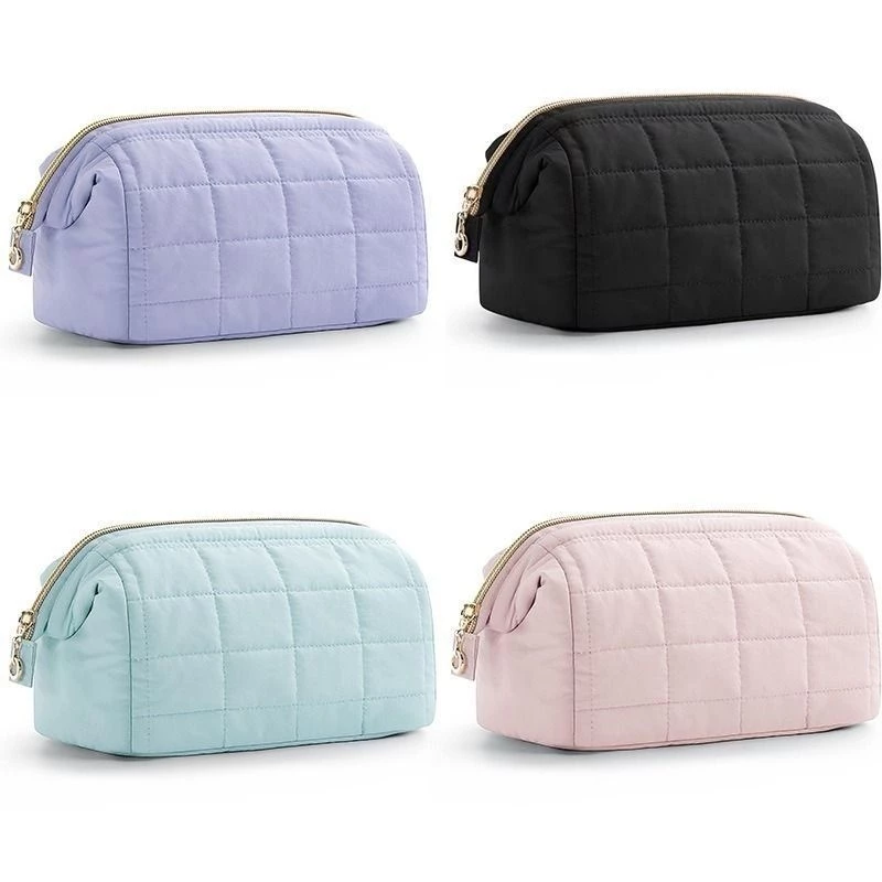 กระเป๋าแต่งหน้า กระเป๋าเครื่องสําอางสําหรับเดินทาง กระเป๋าเปิดกว้าง Puffy เบาะ Make Up Organizer