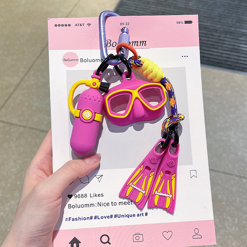 Summer Diving Keychain, Mini Snorkel Fins Mask Charm, Cute Silicone Diving Bag Pendant, Customizable Sports Gift for Swimmers
