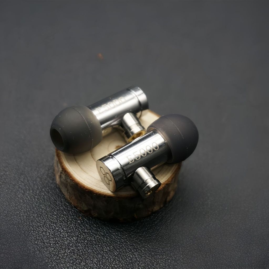 หูฟัง MMCX E3000 E5000 หูฟังใหม่ในหูแบบมีสาย mmcx Original In Ear Earbuds
