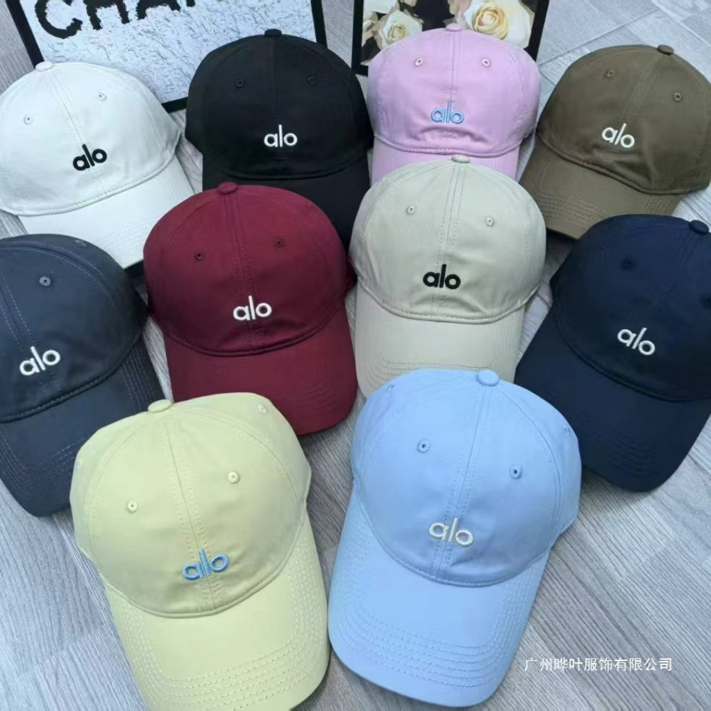 Alo Soft Top Casual Peaked Cap สไตล์คู่ All-Match Candy Color Small Face ครีมกันแดดหมวกกันแดดกันลม