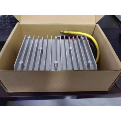 DC 12V ถึง 29.2V Power Converter 30A Auto Boost Regulator Step-Up Voltae Supply โมดูลสําหรับรถยนต์
