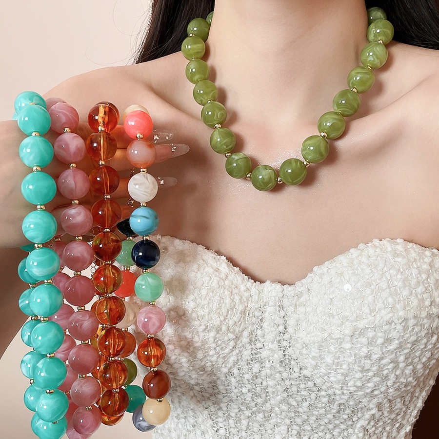 ยุโรปและอเมริกาอะคริลิรอบลูกปัดสร้อยคอสร้อยข้อมือชุด ซอก ย้อนยุค แฟชั่นออกแบบอุปกรณ์เสริมชุดตกแต่งสําหรับผู้หญิง