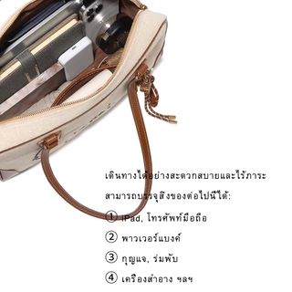 กระเป๋าโท้ตมิกกี้เมาส์ ดิสนีย์แท้ สำหรับผู้หญิง ผ้าแคนวาสผสมหนังPU ใบใหญ่จุของได้มาก ถือ/สะพายไหล่ ใช้ได้ทุกวัน ทำงาน เที่ยว ช้อปปิ้ง ดีไซน์โลโก้มิกกี้สุดคลาสสิก ซิปสแตนเลสทนทาน พร้อมพวงกุญแจตกแต่ง ของแท้เหมาะเป็นของขวัญ