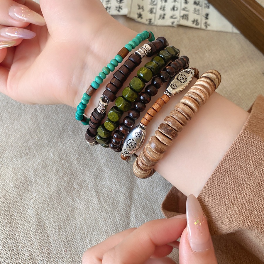 Retro Bohemian ไม่สม่ําเสมอลูกปัดไม้มะพร้าวสร้อยข้อมือลูกปัดแฟชั่นบุคลิกภาพ Niche สร้อยข้อมือ Casual ทุกวัน Accessoriesv