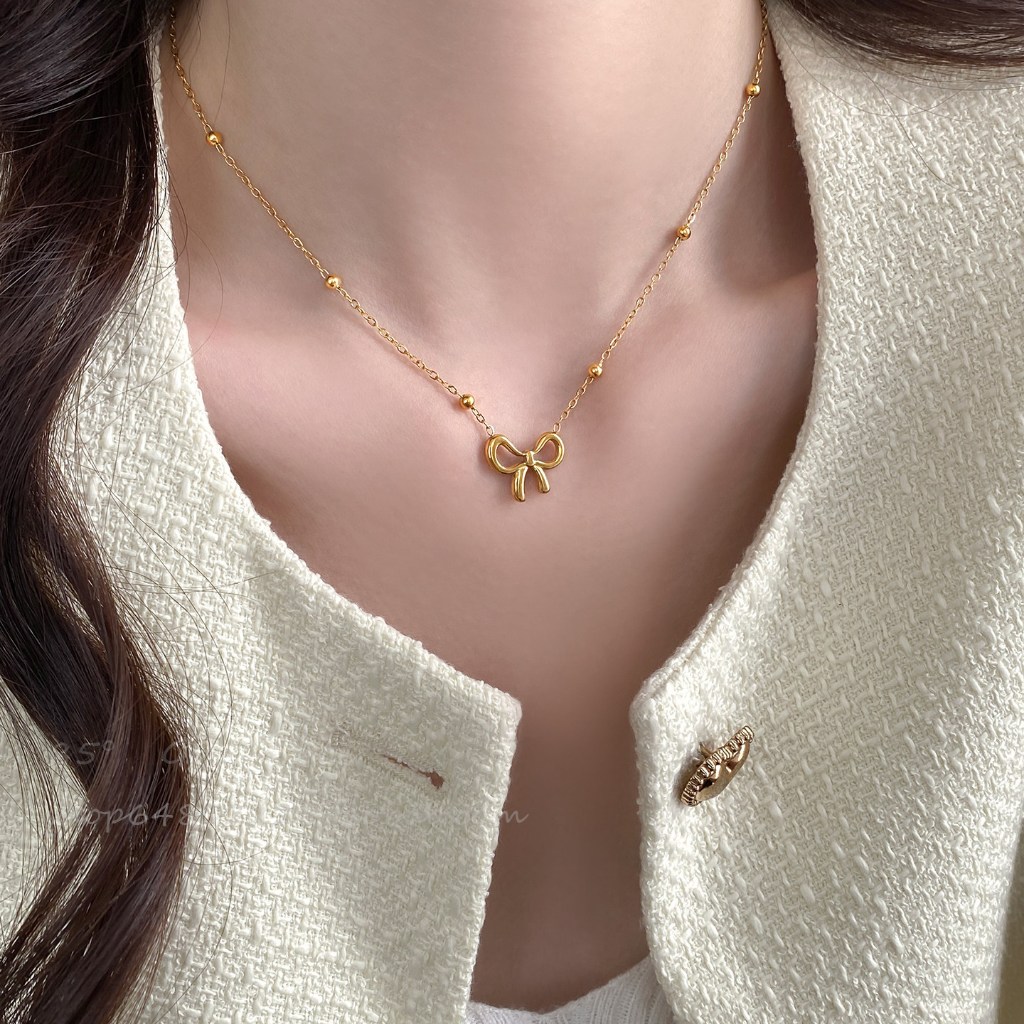 สร้อยคอโบว์ผู้หญิงหรูหรา Niche Design High-End สไตล์ใหม่ Classy All-Match Clavicle Chain
