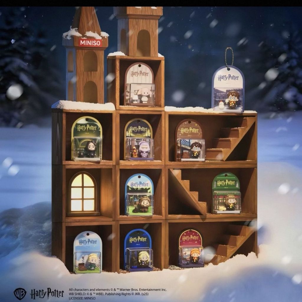 ของแท้ Harry Potter Series Small World สติ๊กเกอร์ติดตู้เย็นกล่องปริศนา