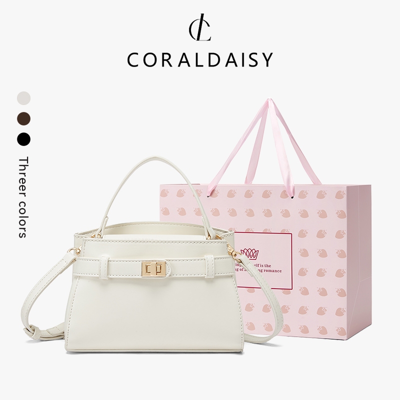 CORALDAISY 2026 รุ่นใหม่ กระเป๋าสะพายข้างแฟชั่นสีพื้น สายสะพายไหล่ยาวปรับได้ กระเป๋าสะพายไหล่สุดหรู