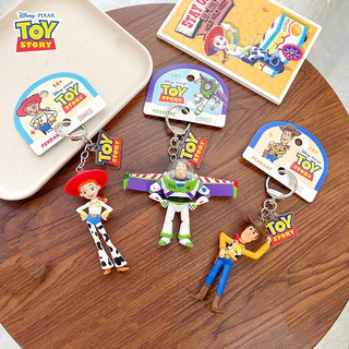 ของเล่นจากเรื่อง Toy Story ของ Disney Pixar พวงกุญแจ บัซ ไลท์เยียร์ วู้ดดี้ เจสซี่ ฟิกเกอร์แอคชัน 3D ของติดกระเป๋า จี้สุดน่ารัก ของขวัญสำหรับคู่รัก