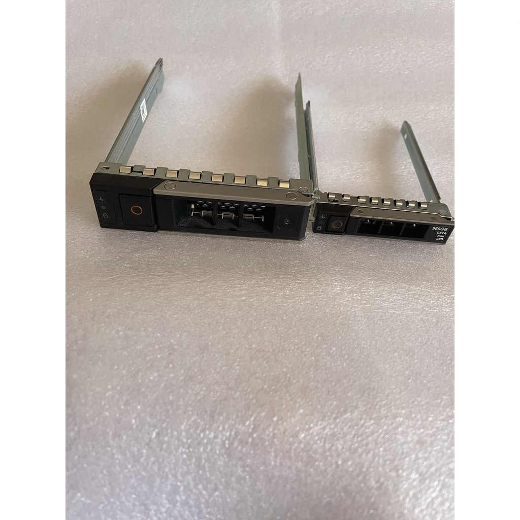 【Tray】2.5 "ถาด HDD 3.5 "DXD9H X7K8W สําหรับ Dell R440 R540 R640 R740 R740xd C6420