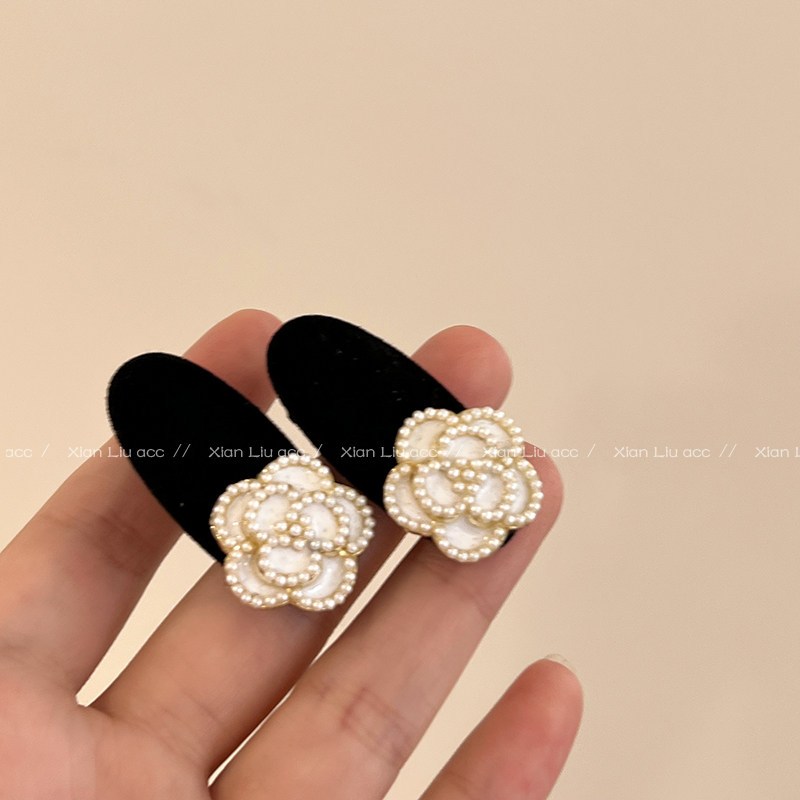Retro Velvet Pearl Black Camellia Temperament Simple Mini Duckbill Clip Headdress