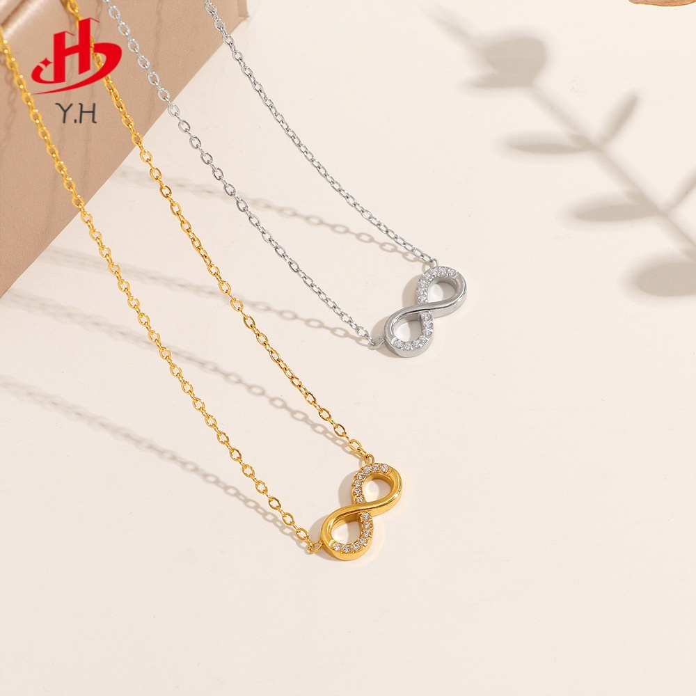 Y.H เลขนำโชค 8 สีทอง เพชร 18K สร้อยคอสแตนเนซ์สเตนเลส