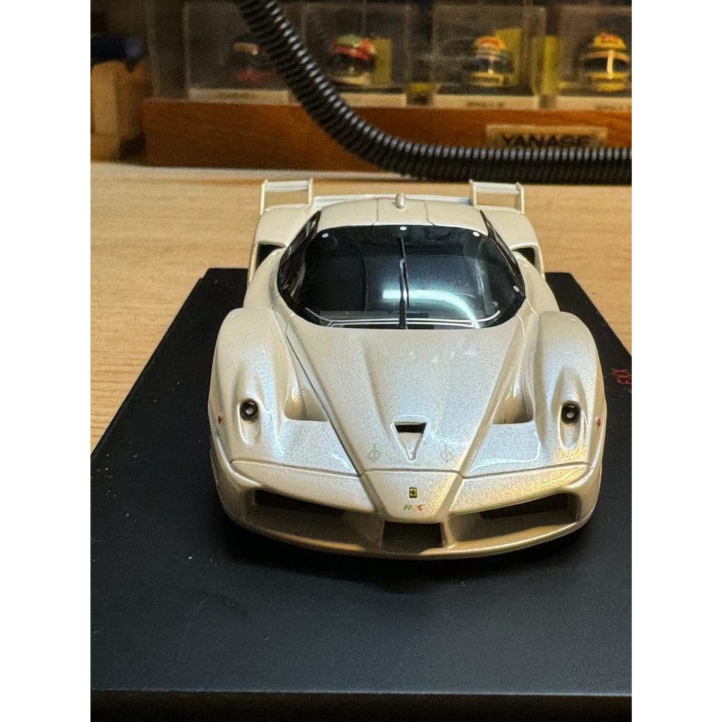 Rare Out of Print redline 1: 43 Scale Ferrari Ferrari FXX Pearl White Limited 300 กล่อง