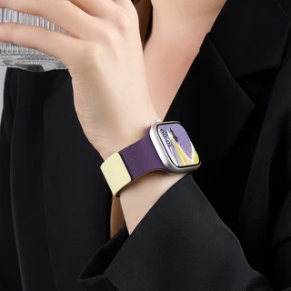 สายซิลิโคนแม่เหล็กเนื้อลิ้นจี่ทูโทนสําหรับ Apple Watch 46 มม. 49 มม. 45 มม. 44 มม. 42 มม. 41 มม. 40 มม. 38 มม. Series 1-11 SE Ultra – Dual-Color, ไม่มีรู