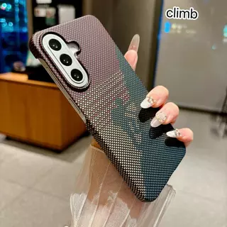 Slim Half Wrap คาร์บอนไฟเบอร์ป้องกันรอยขีดข่วนเคสโทรศัพท์,ใช้งานร่วมกับเครื่องชาร์จ MagSafe สําหรับ Samsung Galaxy S26 Ultra S25 S24 Ultra S25 FE S24 FE A57 A56 A55 A17 A16 5G