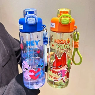 ✨Crazy Zoo การ์ตูนถ้วยน้ําพลาสติก 750ml พร้อมฟาง + ขวดน้ําสเปรย์เชือกปลอดภัยไม่มี BPA นักเรียน/สาว Universal แบบพกพาป้องกันการรั่วสุดน่ารัก