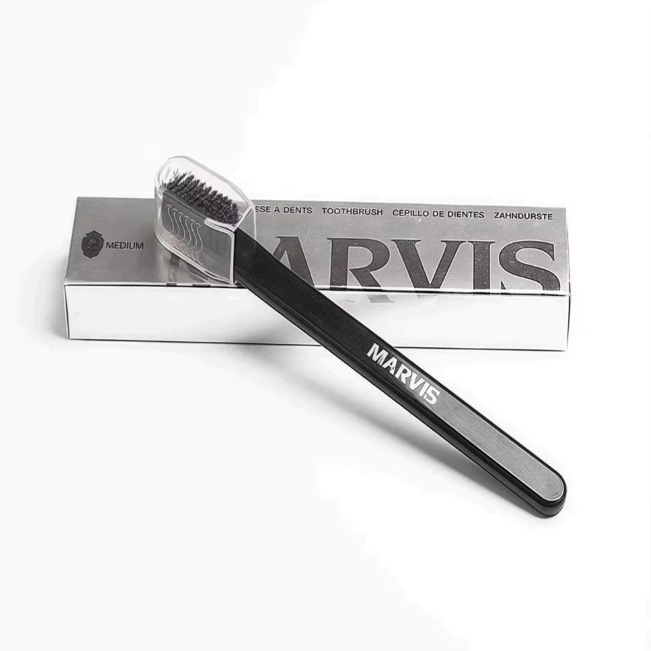 Marvis Premium Professional Anti-Allergic Gum Care แปรงสีฟันขนแปรงขนาดกลางพร้อมขนแปรงนุ่มเป็นกลาง