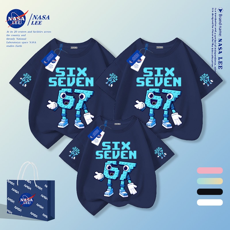 【จัดส่งจากกรุงเทพ】เสื้อยืดคอกลมแขนสั้น NASA ไซส์ครอบครัว สีน้ำเงินเข้ม – ลายพิมพ์ Sixseven สายฮิต ใส่ไปโรงเรียนหรือเที่ยวก็เหมาะ สำหรับครอบครัว 3 คน