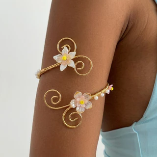 แฟชั่น Bohemian ดอกไม้ดอกไม้ผีเสื้อคริสตัล Pearl สร้อยข้อมือกําไลข้อมือสายรัดข้อมือโลหะ Armband Lucky เครื่องประดับสําหรับผู้หญิงวันหยุดของขวัญ
