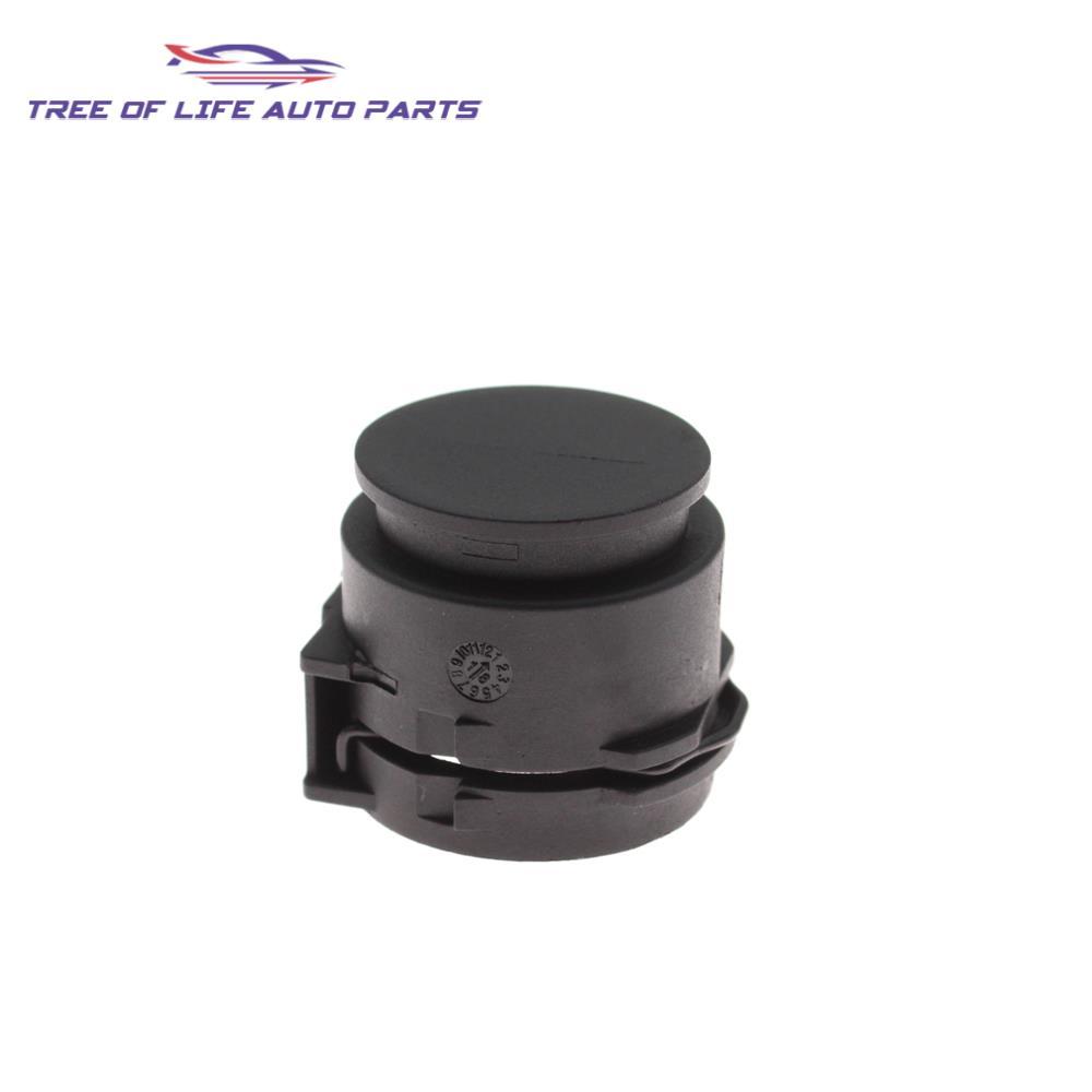 17127799184 หม้อน้ํา Coolant ท่อ Quick Connector สําหรับ BMW X5 X6 E70 F15 E71 F16 3 5 7 Series F30 