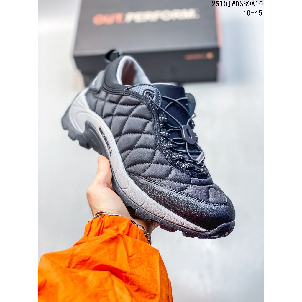 MERRELL Vibram TC5 รองเท้าเดินป่า