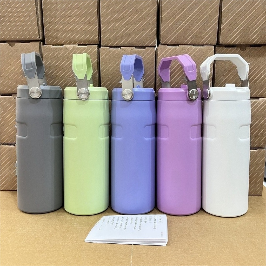 【สแตนลีย์เทรนด์ฮิต!】แก้วเก็บความเย็น 473ml ดีไซน์มีหูหิ้ว สแตนเลส304 เก็บความเย็นนาน ใช้กลางแจ้ง
