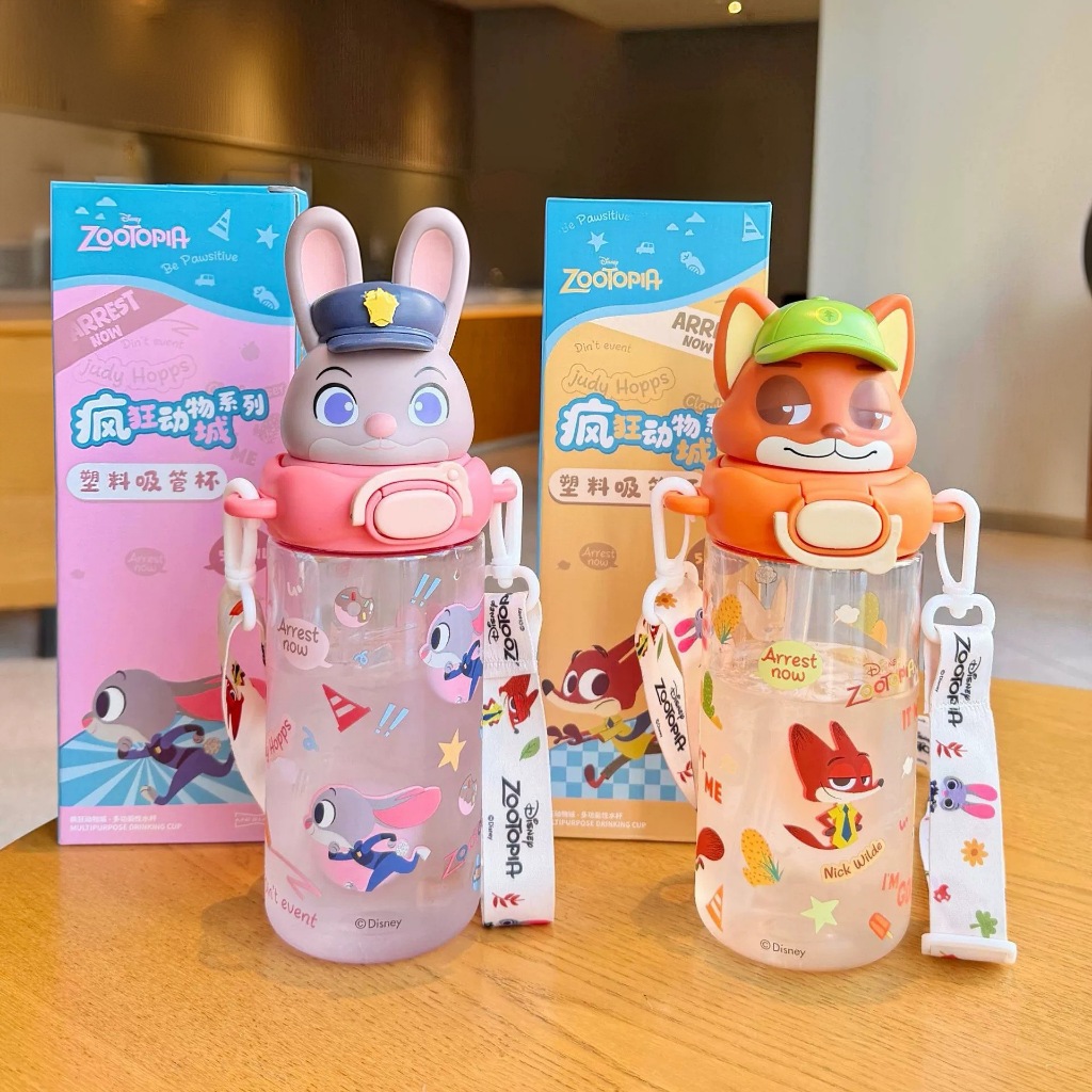 Crazy Animal City ถ้วยน้ําพลาสติก 400 มล./550 มล. ปลอดภัยไม่มี BPA ตุ๊กตาสามมิติสายคล้องถ้วยฟางเด็กนักเรียนขวดน้ําแบบพกพาป้องกันการรั่ว