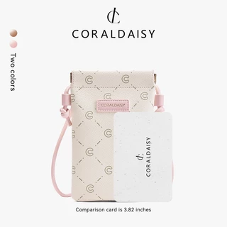CORALDAISY ผู้หญิง 2026 สินค้าใหม่ กระเป๋าใส่โทรศัพท์น่ารัก กระเป๋าสะพายข้างสายยาว กระเป๋าใส่เหรียญ