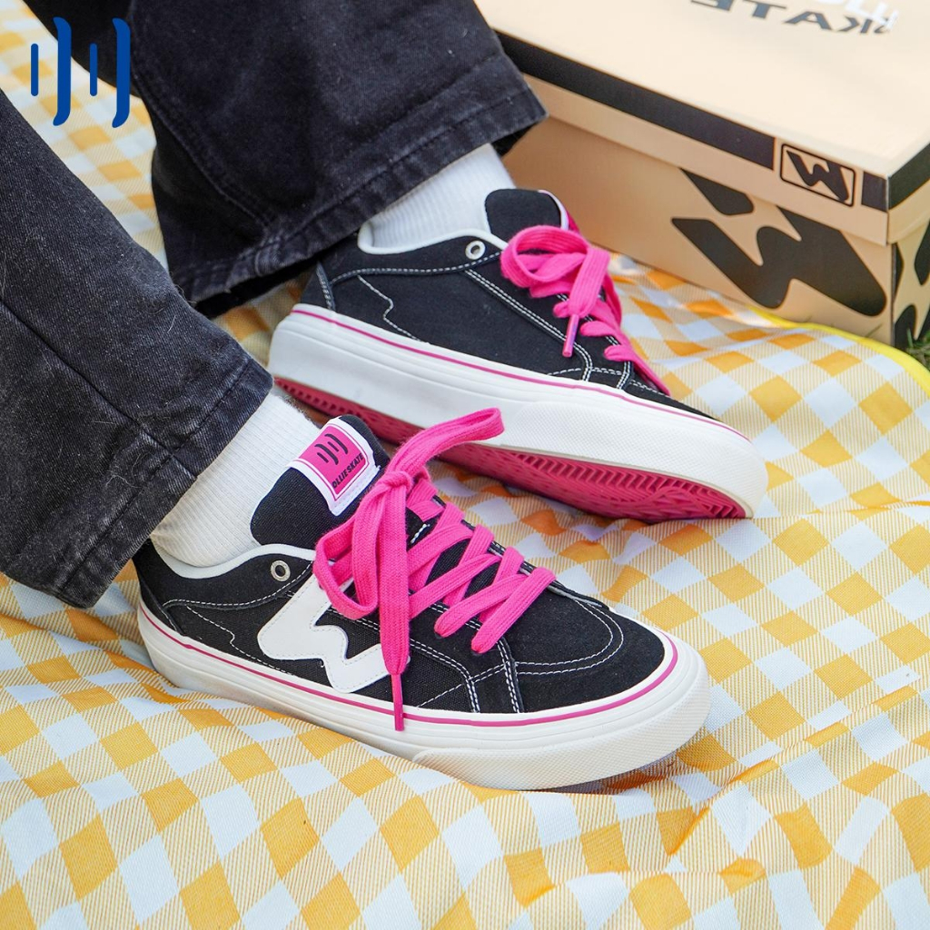 Ollieskate รองเท้าสเก็ตสไตล์อเมริกันย้อนยุคคลาสสิก สีดำต่ำส้น ผ้าอากาศถ่ายเทได้ดี สไตล์สตรีทฮิตใส่ง่