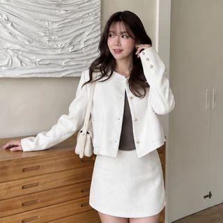 Flash SALE🔥KULIMULA Jolin Blazer เสื้อแจ็คเก็ต ทรงชาแนลสั้นคอกลม ผ้าทวีดกระดุมทองสไตล์เกาหลีเรียบหรู
