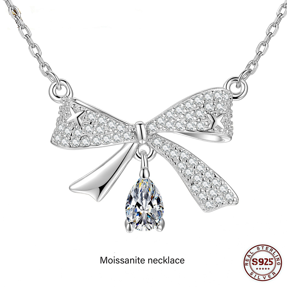 D สี VVS1 หยดน้ํา 0.5ct Moissanite จี้สร้อยคอผีเสื้อ S925 เงินสเตอร์ลิงสําหรับผู้หญิง