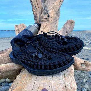 Keen Uneek ของแท้ (Khaki/White/Black) รองเท้าแตะกีฬากลางแจ้งแฮนด์เมด 100% ระบายอากาศได้ unisex