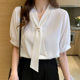 เสื้อเชิ้ต แขนสั้น คอวี ผู้หญิง สีขาว สไตล์เกาหลี