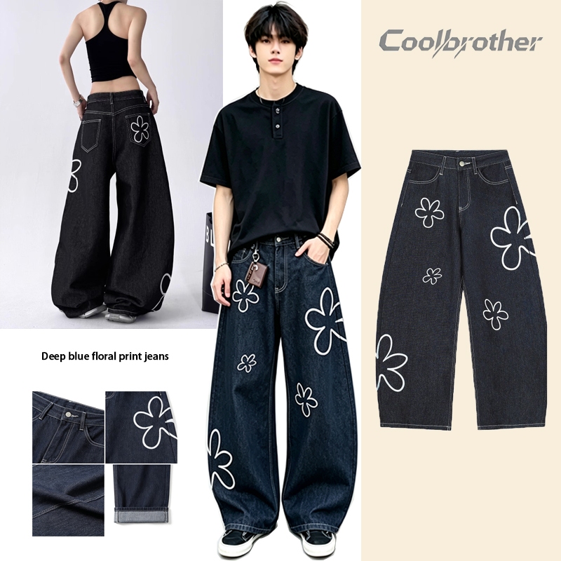 [COOL BROTHER]กางเกงยีนส์สีน้ำเงินเข้มพิมพ์ลายดอกไม้แบบอเมริกันหลวม ๆ กางเกงขากว้างสำหรับผู้ชายและผู้หญิง