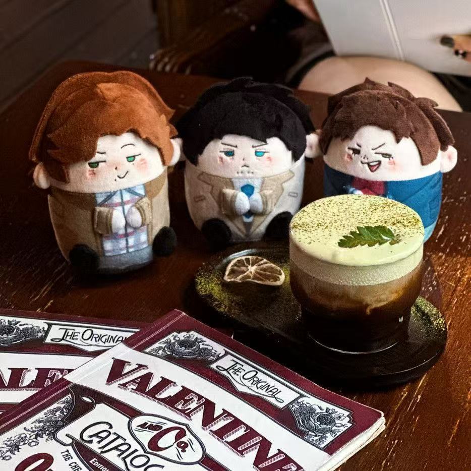 BL Supernatural SPN Sd ตุ๊กตา Plush 10 ซม.น่ารัก Dean Sam Castiel ตุ๊กตาของเล่นคอสเพลย์พวงกุญแจ Plushies สําหรับของขวัญเด็ก