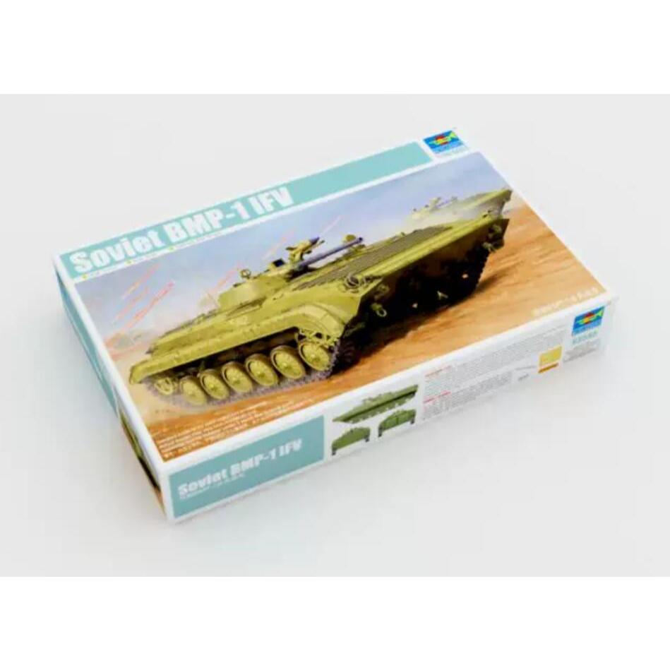 เป่าแตร 1/35 05555 โซเวียต BMP-1 IFV