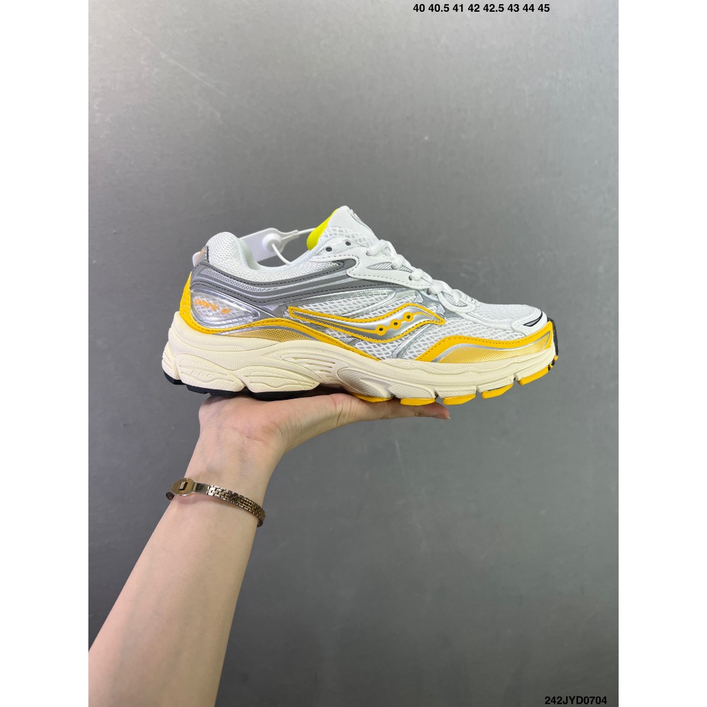 รองเท้าวิ่ง Saucony ProGrid Omni 9