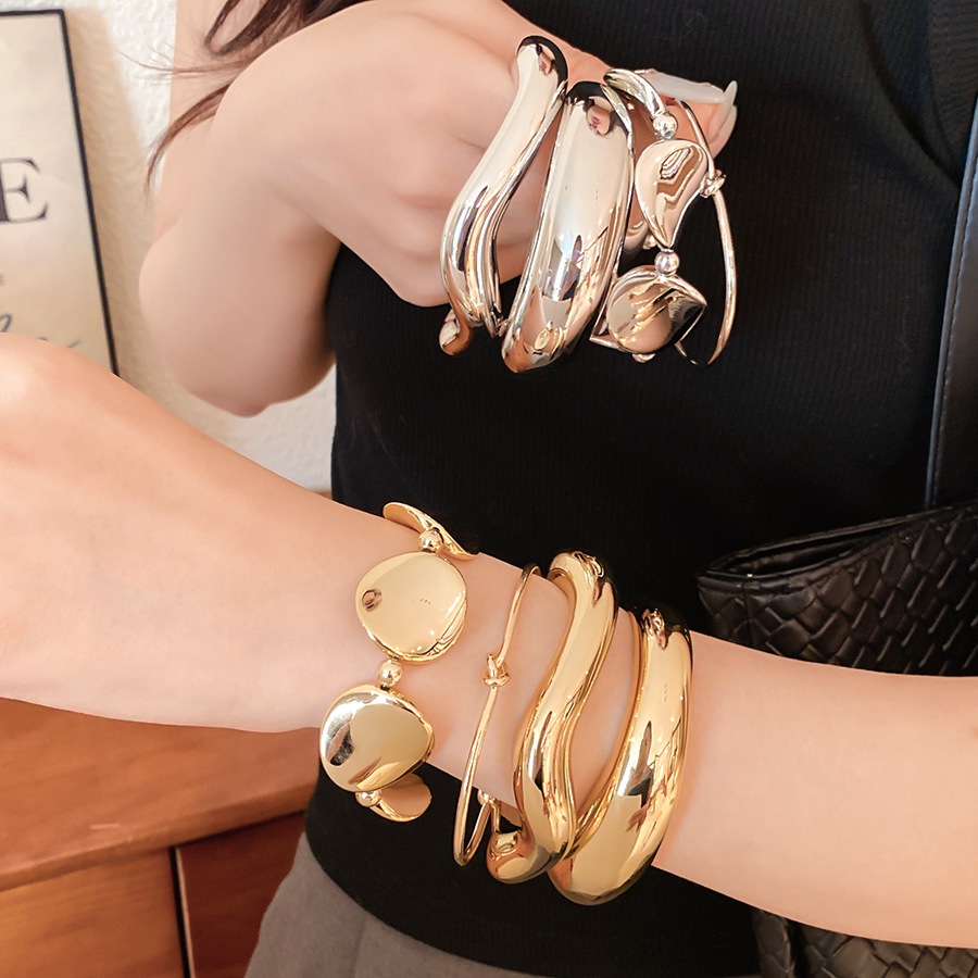5ชิ้นยุโรปและอเมริการอบจีบผูกปมเปิดสร้อยข้อมือแฟชั่นที่เรียบง่ายส่วนบุคคลสร้อยข้อมือสบายๆและหลากหลายอุปกรณ์เสริม