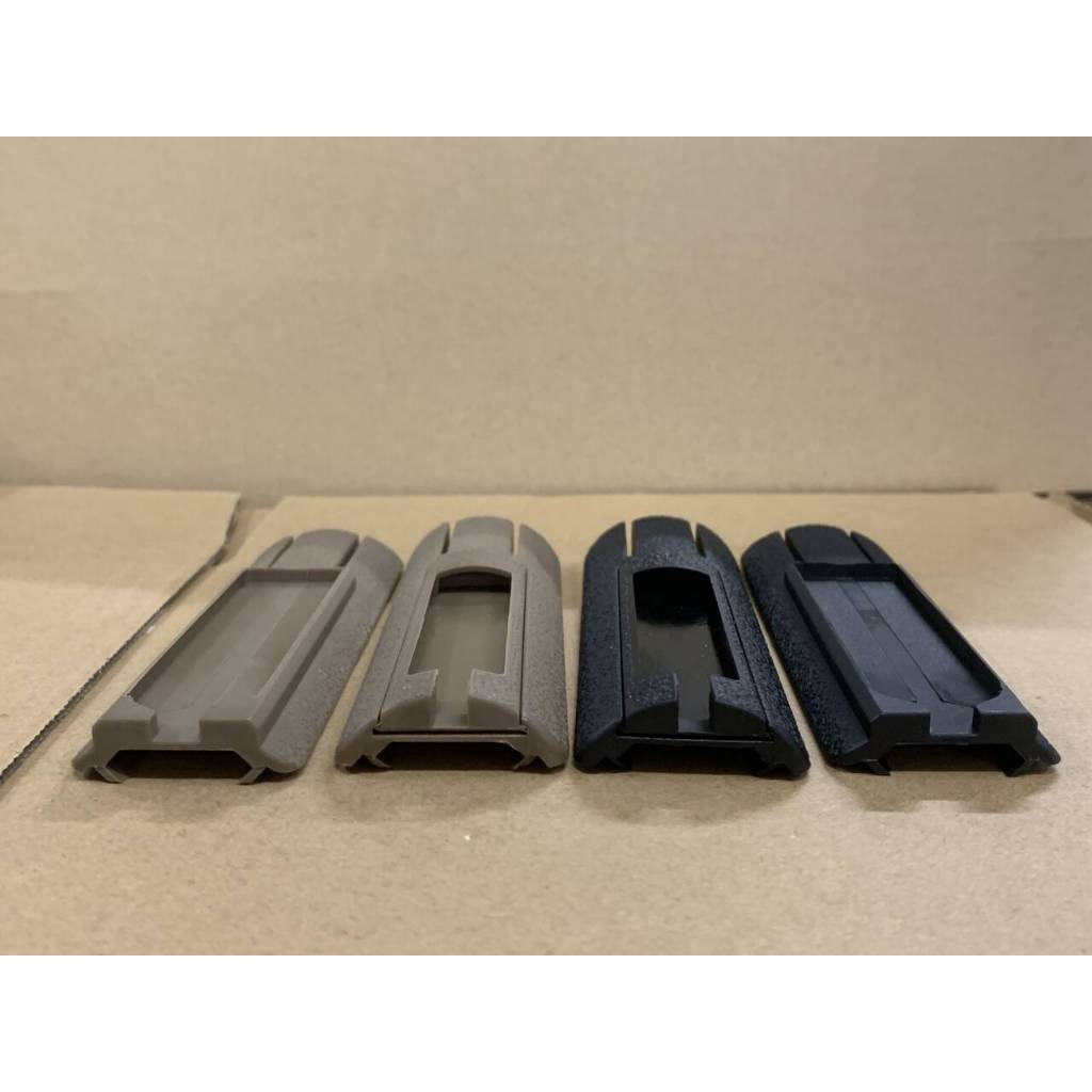 ราง plastic POCKET PANEL สําหรับสวิตช์ peq 15