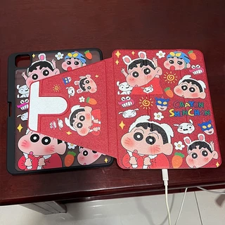 360° ฝาครอบ iPad เครยอนชินจังหมุนได้พร้อมที่วางปากกา, เคสกันกระแทกเต็มตัวสําหรับ iPad ทุกรุ่น, การออกแบบการ์ตูนสีแดง