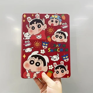 360° ฝาครอบ iPad เครยอนชินจังหมุนได้พร้อมที่วางปากกา, เคสกันกระแทกเต็มตัวสําหรับ iPad ทุกรุ่น, การออกแบบการ์ตูนสีแดง