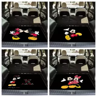 🔥Hellokitty แผ่นรองท้ายรถ ลายการ์ตูนฮีโล่คิตตี้75*100CM กันน้ำ ขัดล้างง่าย ไม่ทิ้งรอย ใช้ได้ทุกฤดู อุปกรณ์เสริมรถ