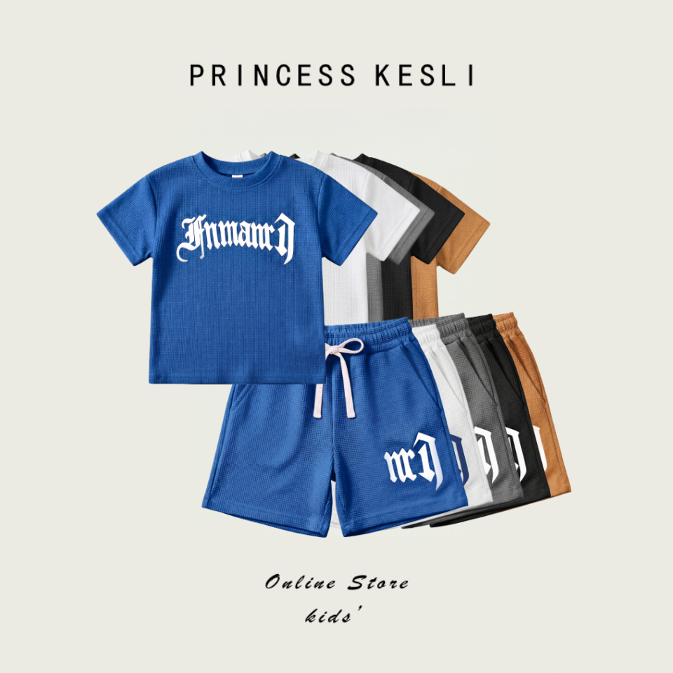 Princess Kesli ชุดเซ็ทเด็กชายแฟชั่น เสื้อยืดพิมพ์ลายตัวอักษรแขนสั้น+กางเกงขาสั้น 2ชิ้น สไตล์เกาหลี 2-14 ปี เสื้อวันแม่เด็ก