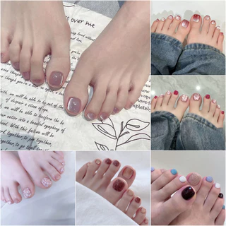 24 ชิ้น/กล่องtoe เล็บกาวแฟชั่นสแควร์สั้นคลุมทั้งหมดปลอม Toenails เล็บปลอมฝรั่งเศส