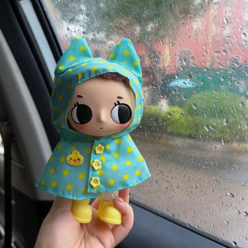 Nyota Little Instant Series เสื้อผ้าเด็กสูทเสื้อกันฝนน่ารัก (ไม่รวมตุ๊กตา)