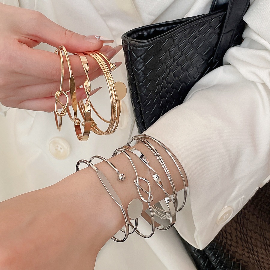 Minimalist บางเปิดกําไลข้อมือชุดผู้หญิง Multi สไตล์ Knot Wave Disc Stackable สร้อยข้อมือ Elegant Daily Office แฟชั่นเครื่องประดับข้อมือของขวัญ