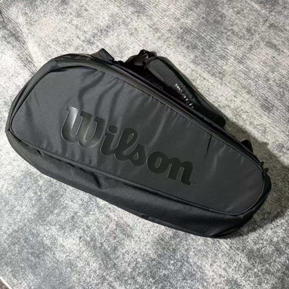 กระเป๋าเทนนิส Wilson Super Tour สีดํา